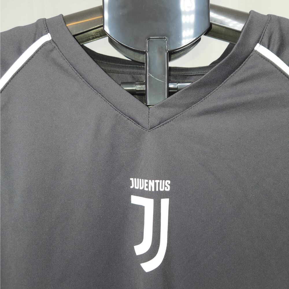 Juventus Soccer Jersey Mens Large Black White Athletic Shirt Logo‎
